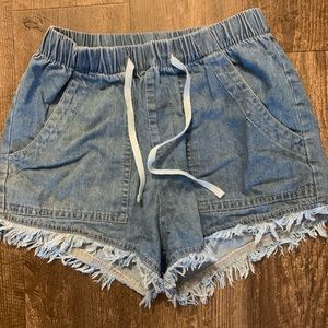 Jean shorts size small. Worn a couple times.